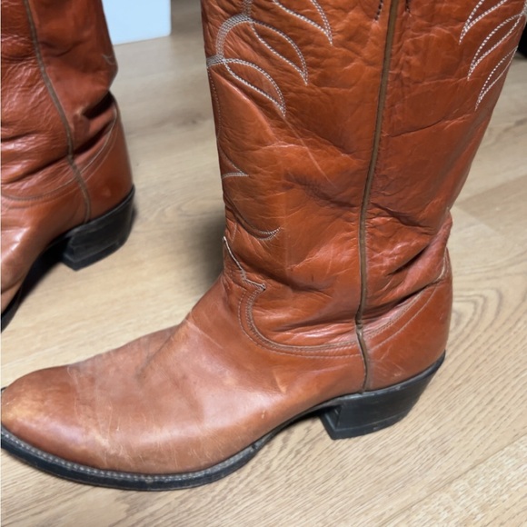 Men’s Tony Lama Cutter Toe Cowboy Boots - Picture 2 of 9